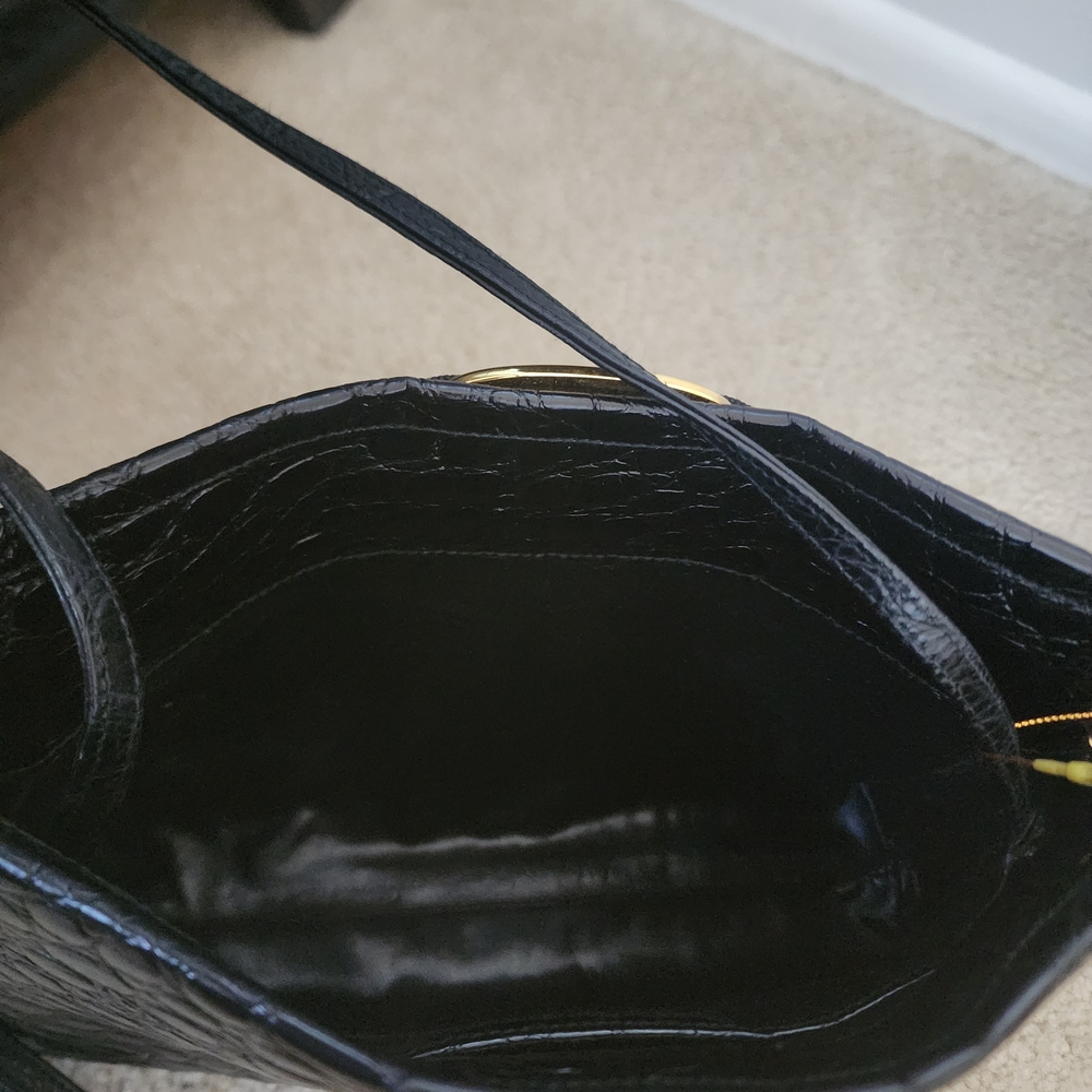 Salvatore Ferragamo Black Textured Crossbody Bag with Gold Accent - Picture 6 of 8